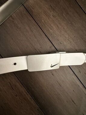 Nike White Leather Belt with Silver Swoosh Buckle